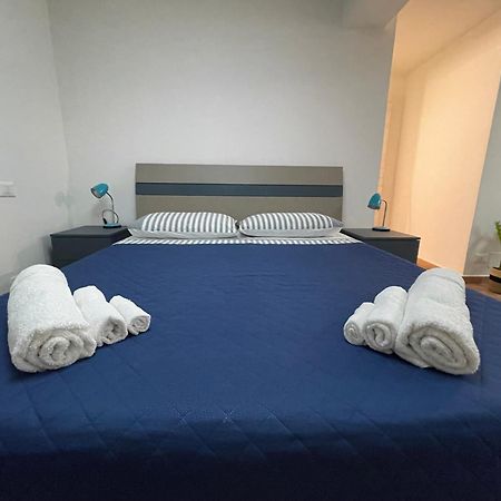 Apartamento Casa "La Piuma Di Brigida" - Porto Antico, Centro Storico, Universita Génova Exterior foto